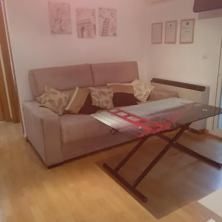 El Patio Apartment
